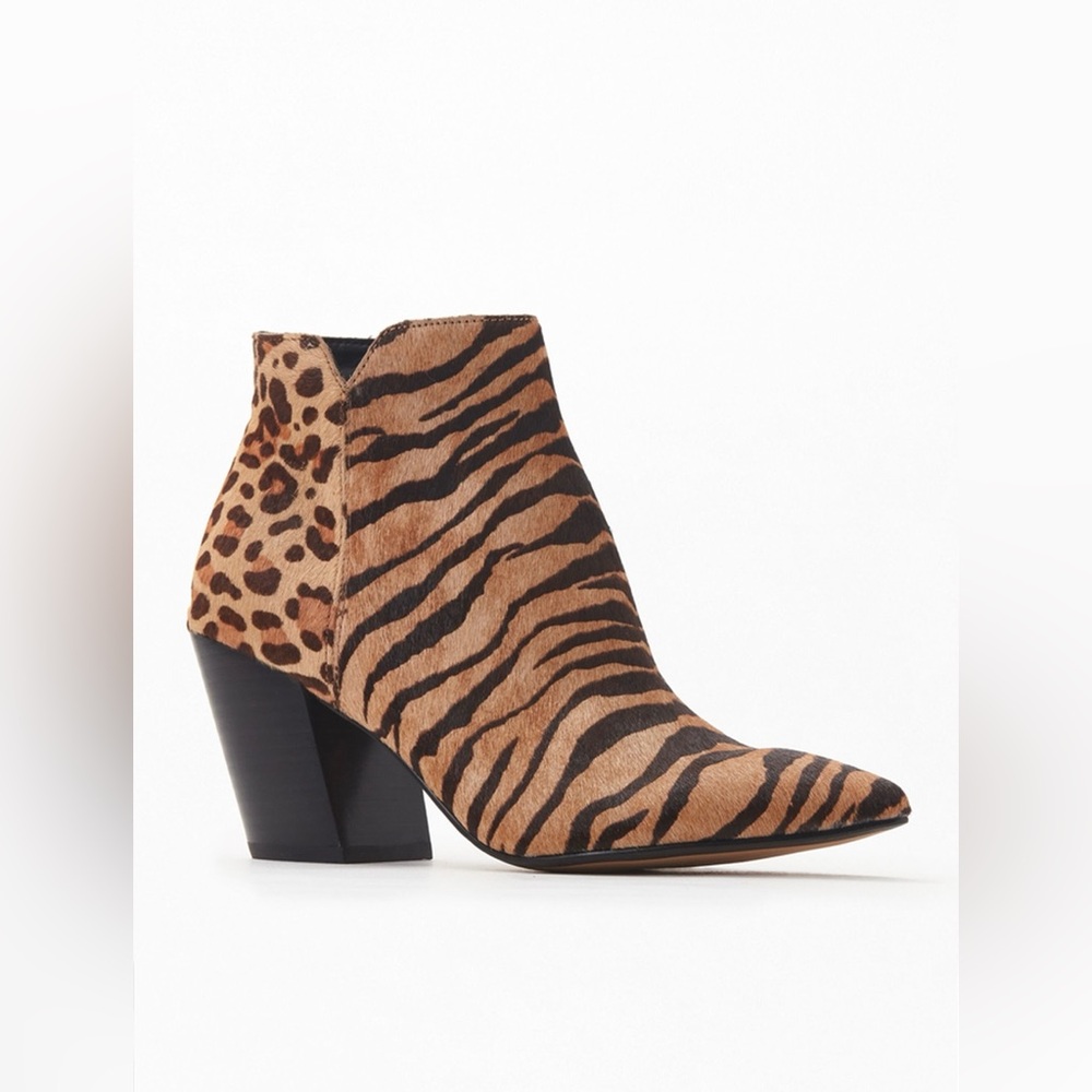 NWT NIB Dolce Vita Aden Tiger Animal Print Calf Hair Booties Tan Black Size 8